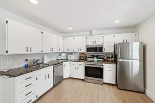 2193 E Carriage Ln, Salt Lake City, UT 84117 - Photo 8