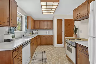 1173 W 860 N, Provo, UT 84604 - Photo 10