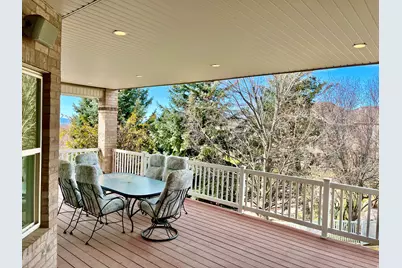 1644 E Wasatch Dr, Ogden, UT 84403 - Photo 10