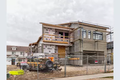 1762 N Broadway Ave #102, Tooele, UT 84074 - Photo 6