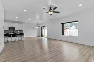 711 W 660 S, Tooele, UT 84074 - Photo 10