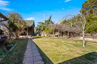 1541 E Blackhawk Dr S, Pleasant Grove, UT 84062 - Photo 18