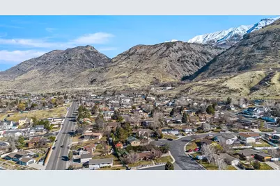 1541 E Blackhawk Dr S, Pleasant Grove, UT 84062 - Photo 34