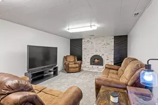 1541 E Blackhawk Dr S, Pleasant Grove, UT 84062 - Photo 10