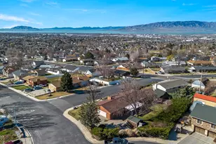 1541 E Blackhawk Dr S, Pleasant Grove, UT 84062 - Photo 30