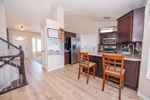 587 E Eastpointe Cir N, North Salt Lake, UT 84054 - Photo 10