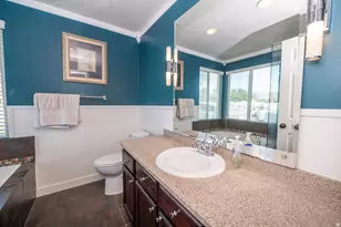 587 E Eastpointe Cir N, North Salt Lake, UT 84054 - Photo 16