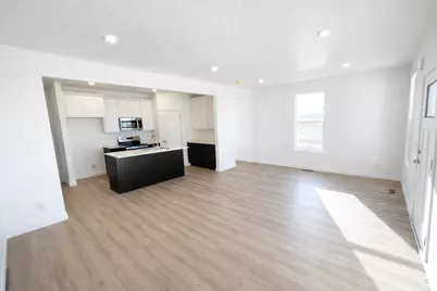 859 S Mathilda Dr #241, Saratoga Springs, UT 84045 - Photo 6