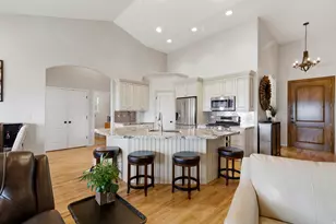 722 W Webb Rd, Draper, UT 84020 - Photo 12