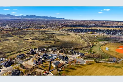 722 W Webb Rd, Draper, UT 84020 - Photo 38