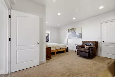 722 W Webb Rd, Draper, UT 84020 - Photo 28