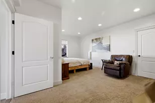 722 W Webb Rd, Draper, UT 84020 - Photo 28