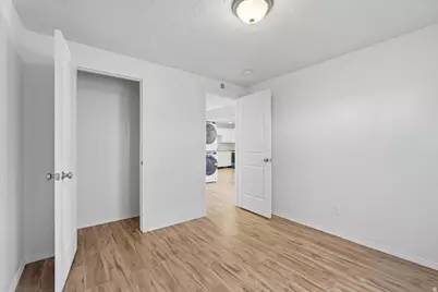 1218 N Moonlight Dr, Elk Ridge, UT 84651 - Photo 34