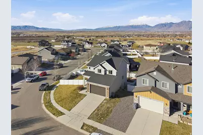 1218 N Moonlight Dr, Elk Ridge, UT 84651 - Photo 42