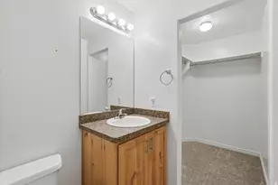 1218 N Moonlight Dr, Elk Ridge, UT 84651 - Photo 14