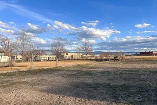 210 E 500 S, Gunnison, UT 84634 - Photo 38