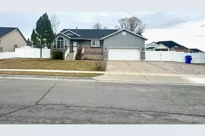 4857 W Pintail Way, West Point, UT 84015 - Photo 2