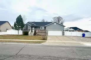 4857 W Pintail Way, West Point, UT 84015 - Photo 2