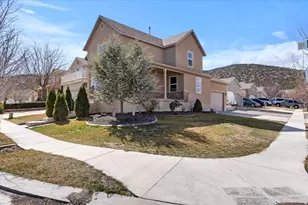 7065 N Cherokee St, Eagle Mountain, UT 84005 - Photo 4