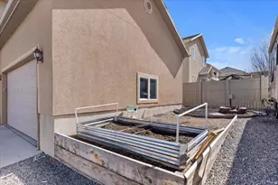 7065 N Cherokee St, Eagle Mountain, UT 84005 - Photo 24