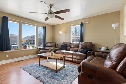 7065 N Cherokee St, Eagle Mountain, UT 84005 - Photo 10