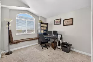 712 E 1170 N, Pleasant Grove, UT 84062 - Photo 30