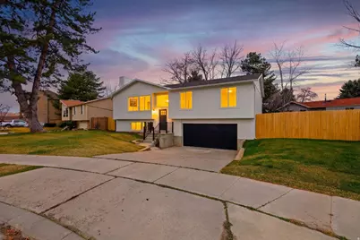 1469 E Winterwood Cir S, Sandy, UT 84092 - Photo 4
