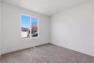 1469 E Winterwood Cir S, Sandy, UT 84092 - Photo 18