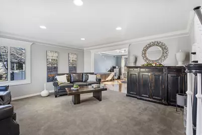 5155 S 2050 E, Holladay, UT 84117 - Photo 6