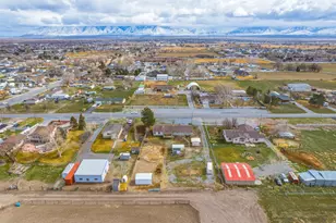 356 S Center St, Grantsville, UT 84029 - Photo 32