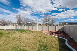 2747 S Hardman Cove, Magna, UT 84044 - Photo 8