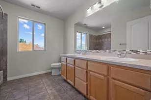 909 E Rosebud Ct, Draper, UT 84020 - Photo 28