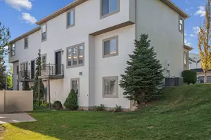 909 E Rosebud Ct, Draper, UT 84020 - Photo 38