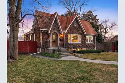 2010 E 2100 S, Salt Lake City, UT 84109 - Photo 2