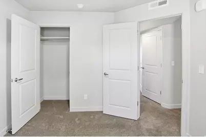 1140 W 950 N #E202, Orem, UT 84057 - Photo 12