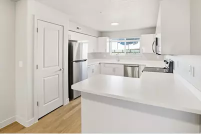 1140 W 950 N #E202, Orem, UT 84057 - Photo 8