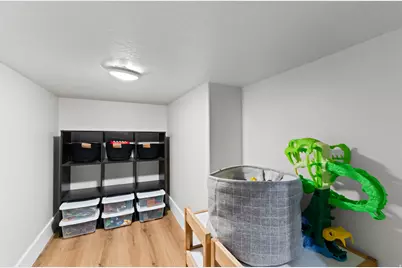 6976 S Kokopelli Ct W, West Jordan, UT 84081 - Photo 20