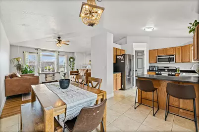 6976 S Kokopelli Ct W, West Jordan, UT 84081 - Photo 6