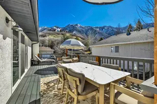 10870 S Lostwood Dr, Sandy, UT 84092 - Photo 12