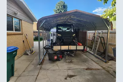 2329 E Woodchuck Cir, Sandy, UT 84093 - Photo 40