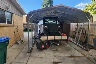 2329 E Woodchuck Cir, Sandy, UT 84093 - Photo 40