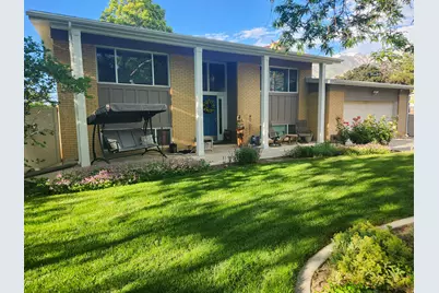 2329 E Woodchuck Cir, Sandy, UT 84093 - Photo 46