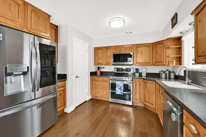 2329 E Woodchuck Cir, Sandy, UT 84093 - Photo 12