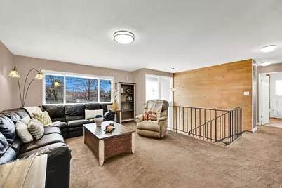 2329 E Woodchuck Cir, Sandy, UT 84093 - Photo 4