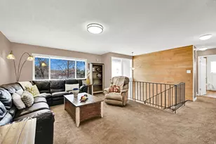 2329 E Woodchuck Cir, Sandy, UT 84093 - Photo 4