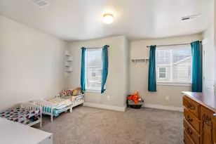 1789 E Skyline Dr, Eagle Mountain, UT 84005 - Photo 12