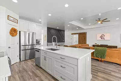 889 W Sagewood Dr, Stansbury Park, UT 84074 - Photo 18