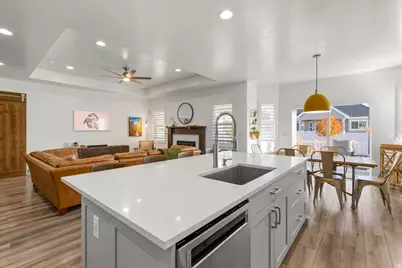 889 W Sagewood Dr, Stansbury Park, UT 84074 - Photo 20