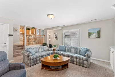 8260 S 560 E, Sandy, UT 84070 - Photo 16