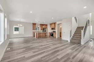 7982 N Bristlecone Rd, Eagle Mountain, UT 84005 - Photo 10